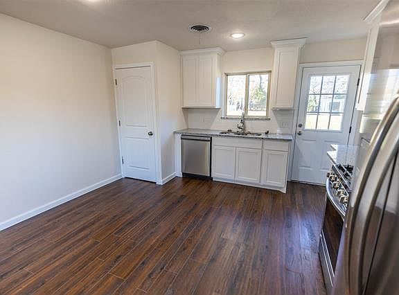5th image of 714 N Cummings Dr