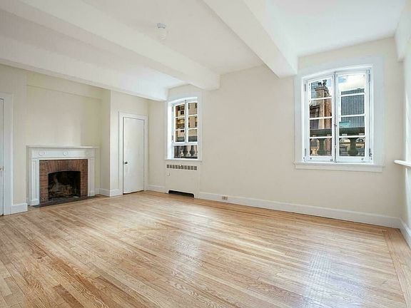 4th image of 9 E 68th St APT 5A
