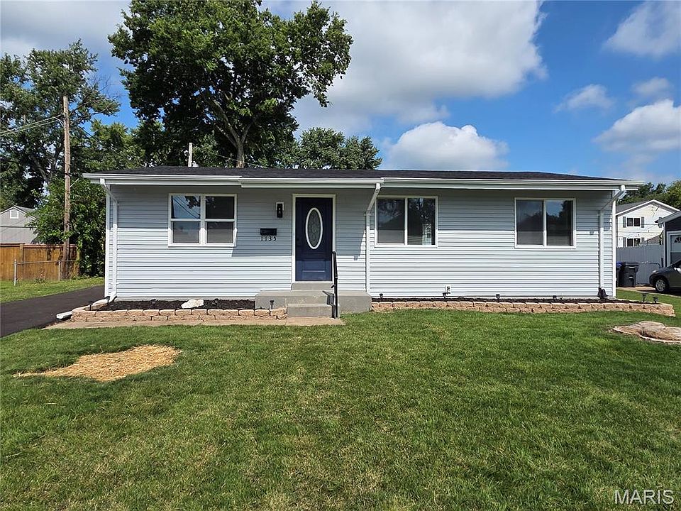1st image of 1135 Campion Ln