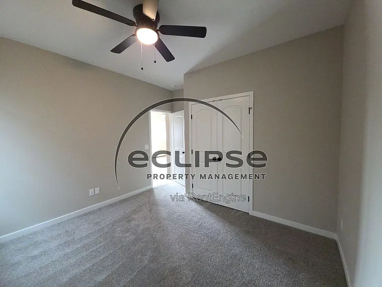 501 Washington Ave — Photo 8