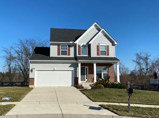 8592 Forest Valley Dr, Cincinnati, OH 45247