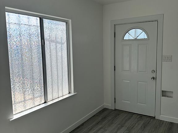 4th image of 1723 E 5th St #A