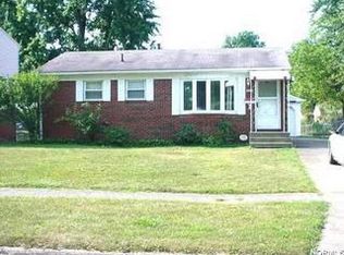 877 Wilder Ave, Elyria, OH 44035
