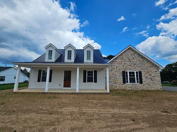 505 S Shuman St, Middleburg, PA 17842