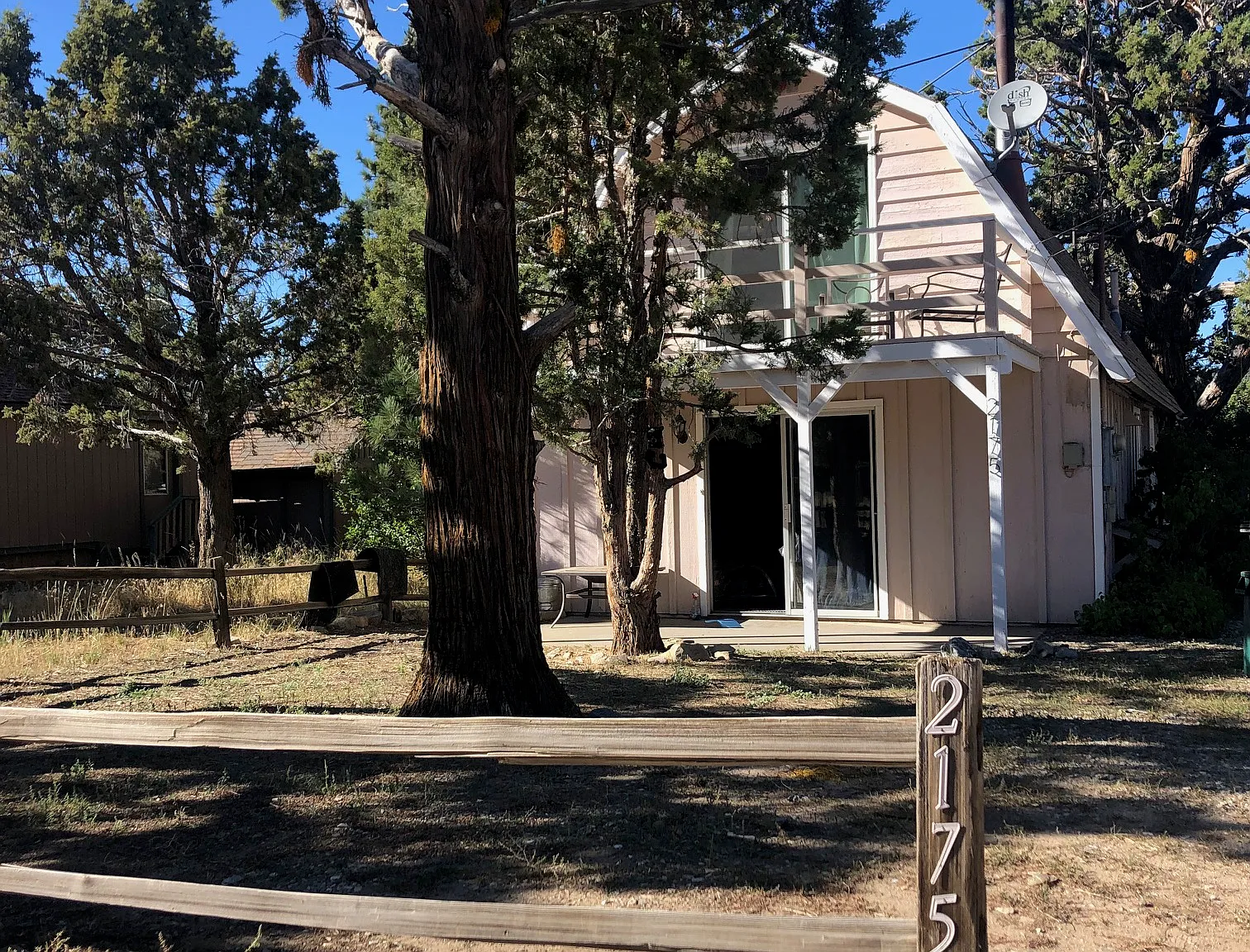 3 bed, 960 sqft, $1,850 — Photo 1