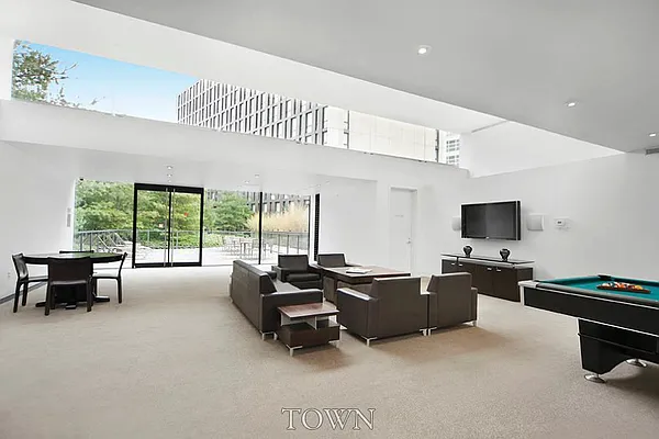 Sold by Town Residential | media 5