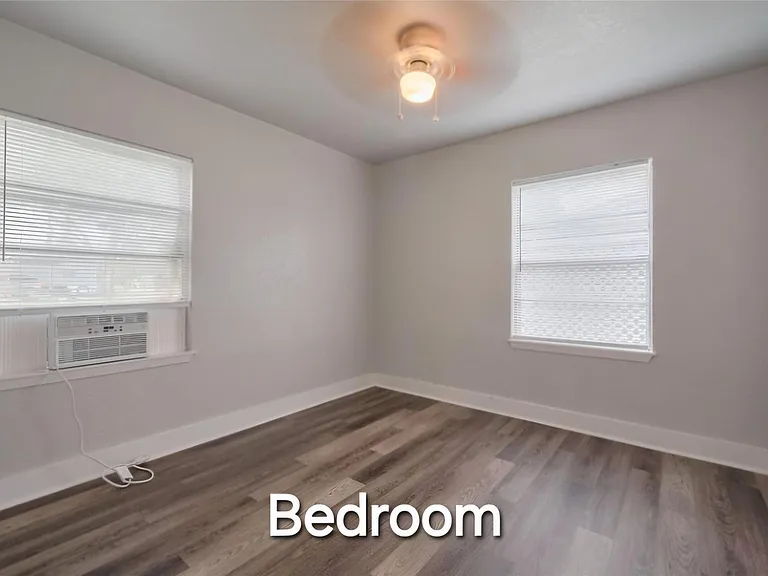1311 Fred St — Photo 15