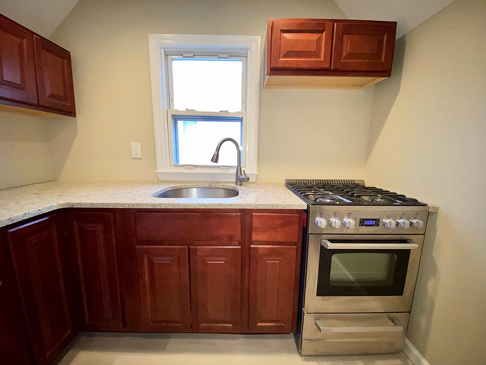1st image of 790 Fenworth Blvd #2