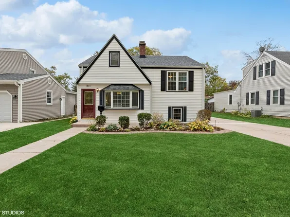 411 S Knollwood Dr, Wheaton, IL 60187