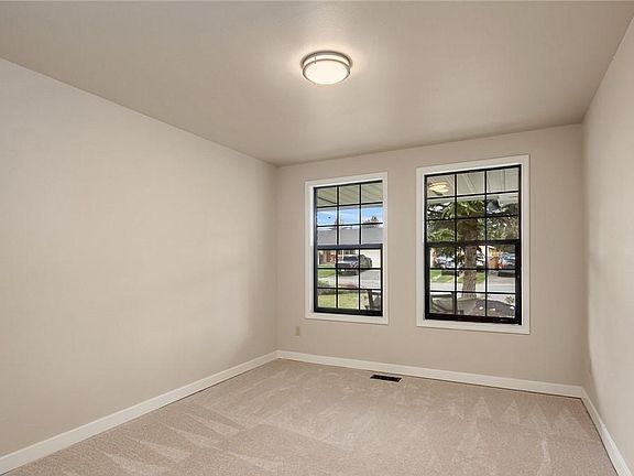 5th image of 10073 E Taron Dr