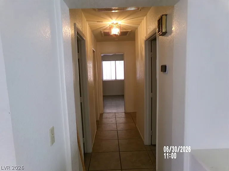 809 Long Branch Dr — Photo 16