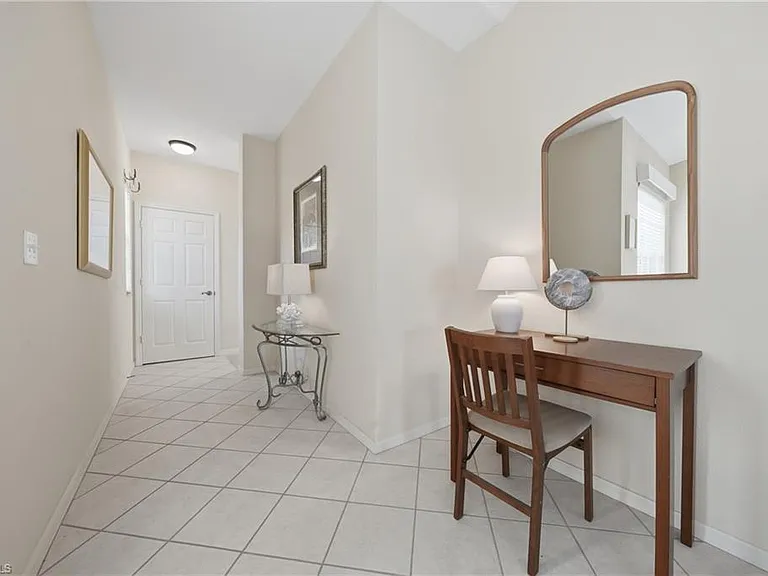 3320 W Crown Pointe Blvd #201 — Photo 7
