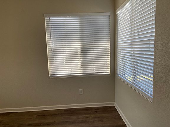 5th image of 889 Wildomar Ln