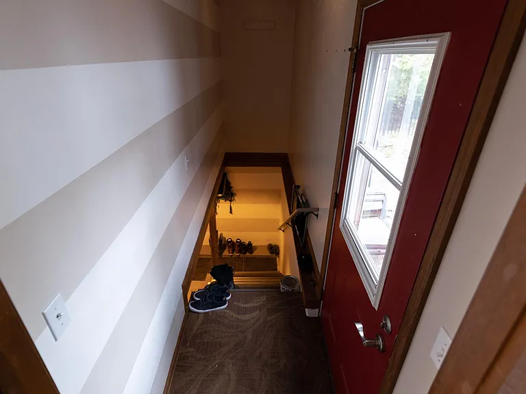 1504 Covell Ave NW — Photo 16