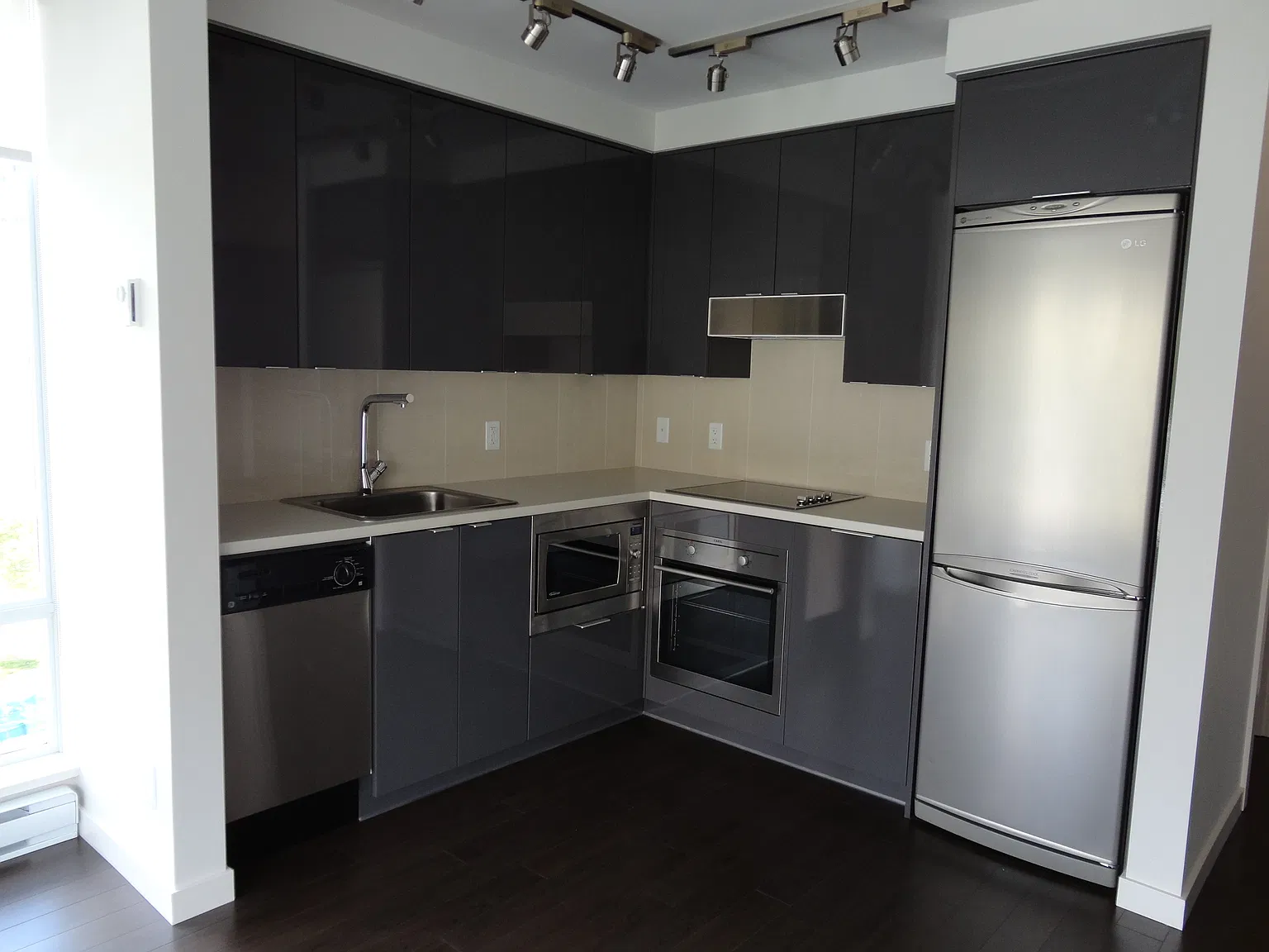 161 West Georgia Street Vancouver — Photo 3
