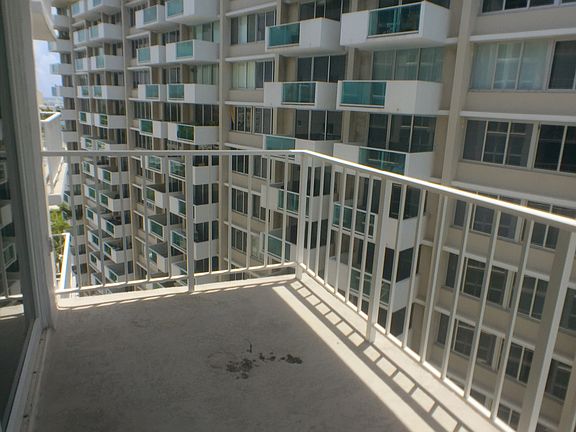 5th image of 1228 West Ave APT 1114