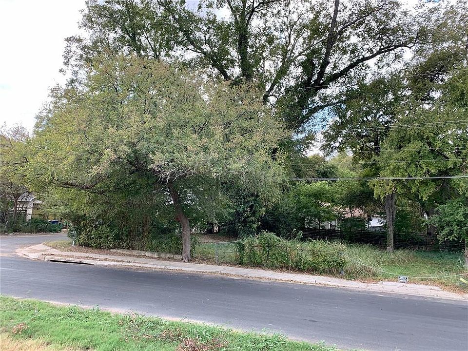 1st image of 1104 Northwestern Ave