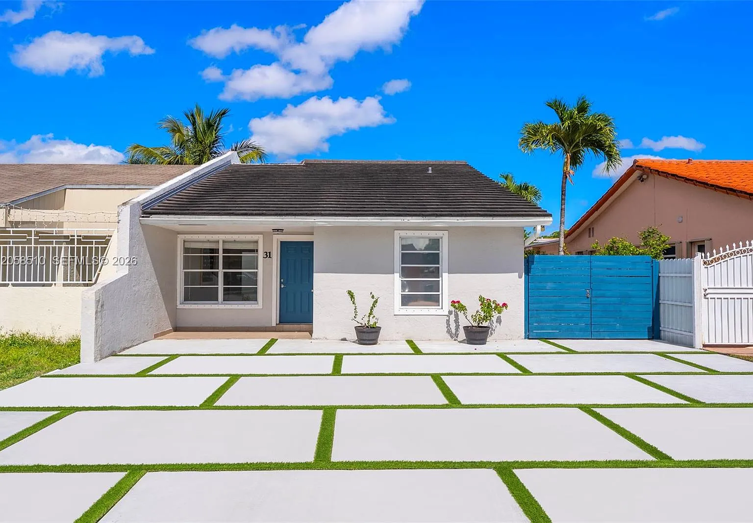 West Flagler Estates Cond — Photo 1