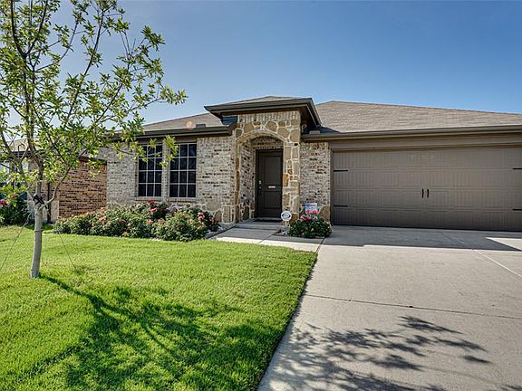 4th image of 938 Corbitt Ln