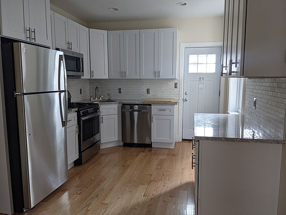 2533-w-seybert-st-3