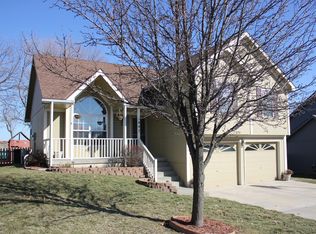 1847 Loughrey St, Liberty, MO 64068