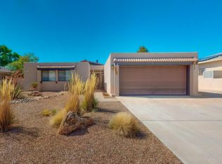 5405 Edwards Dr NE, Albuquerque, NM 87111