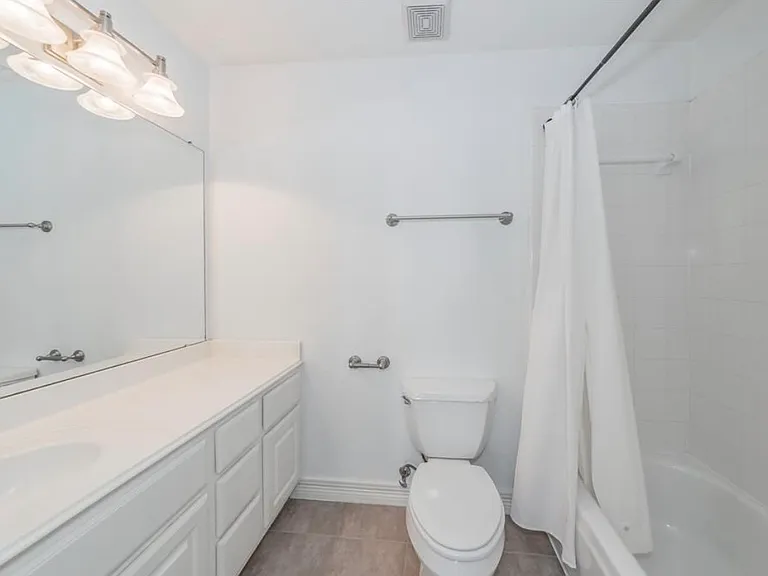 4213 Wycliff Ave #C — Photo 19