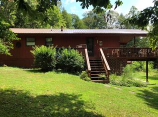 5668 Sunday Rd, Hico, WV 25854