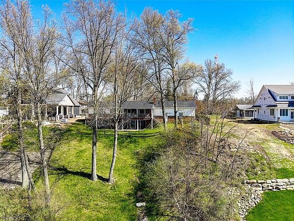 2nd image of 17771 Willard Pl