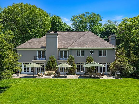 4th image of 33 Ardsley Avenue E
