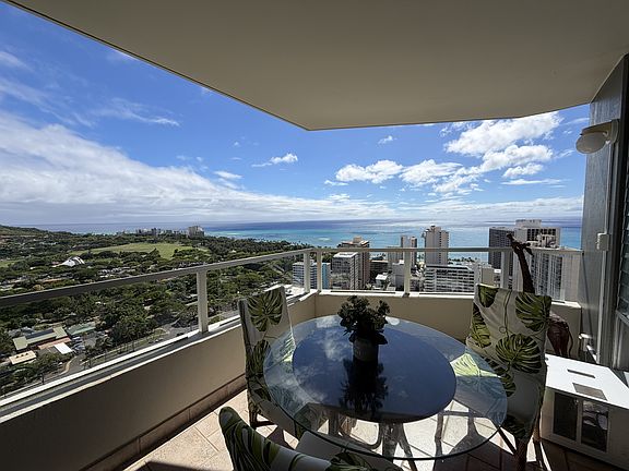 2nd image of 2600 Pualani Way APT 3302