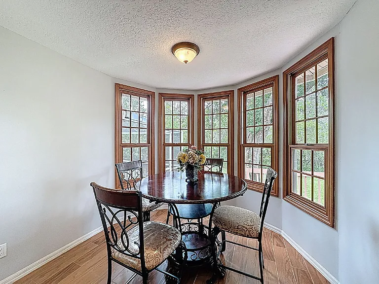 1055 Riverside Ridge Rd — Photo 38