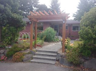 8802 28th Ave NW, Seattle, WA 98117