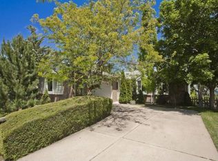 2754 S Salida St, Aurora, CO 80013