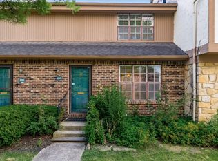 6205 Stornoway Dr S, Columbus, OH 43213