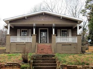 147 N Hillside St, Rutherfordton, NC 28139