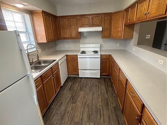 4th image of 2318 Pheasant Ln
