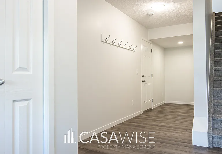 17211 9a Ave SW #17211 — Photo 12
