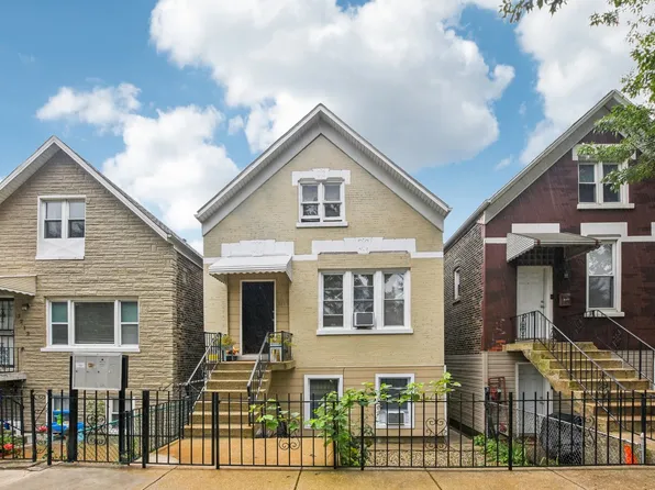3215 S Throop St, Chicago, IL 60608