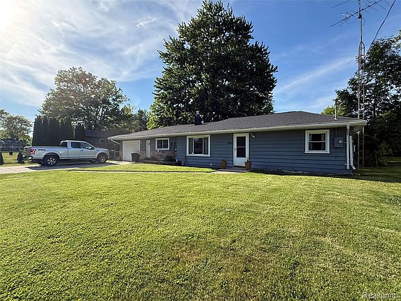 2nd image of 4413 Winters Dr