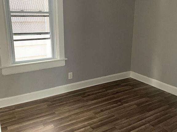 4th image of 1021 W Wellington Ave APT 2