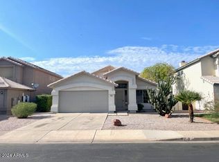 2526 E Cicero St, Mesa, AZ 85213