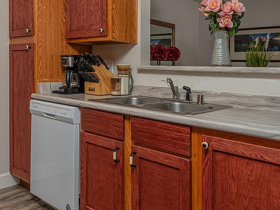 2nd image of 60 Westwood Pl
