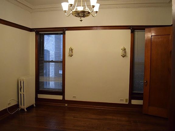 5th image of 544 W Fullerton Pkwy #Garden