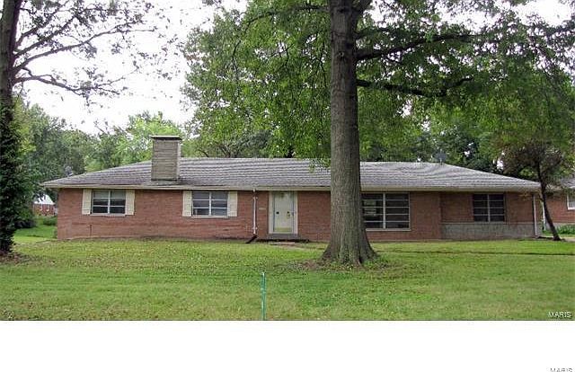 1st image of 1700 Monticello Dr