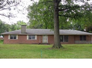 1700 Monticello Dr, Saint Louis, MO 63138