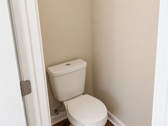 5th image of 4160 Lindbergh Way