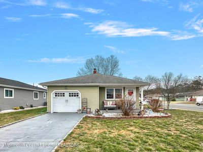 2 Mayaguana Street, Toms River, NJ, 08757
