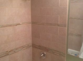 705 Parkside Cir, Streamwood, IL 60107