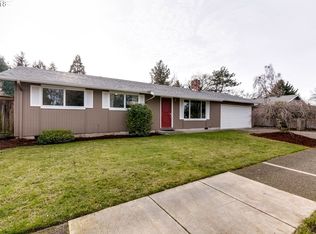 2236 Monterey Ln, Eugene, OR 97401